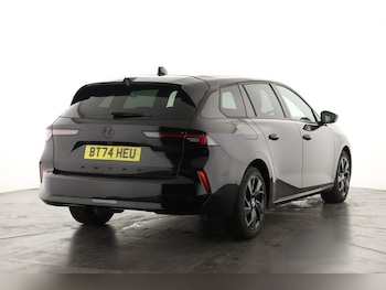 Used Vauxhall Astra 2024 for sale - 76297514: Photo