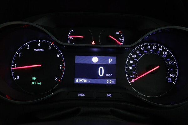 Used Vauxhall Crossland 2022 for sale - 76276496: Photo 22