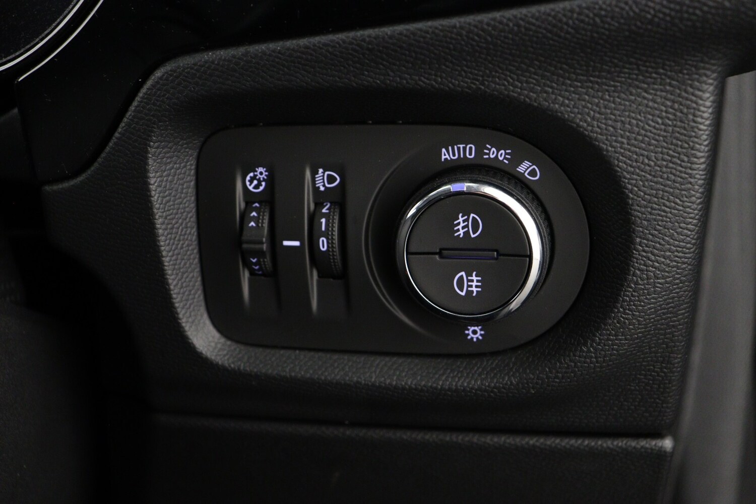 Used Vauxhall Corsa 2021 for sale - 76302320: Photo 25