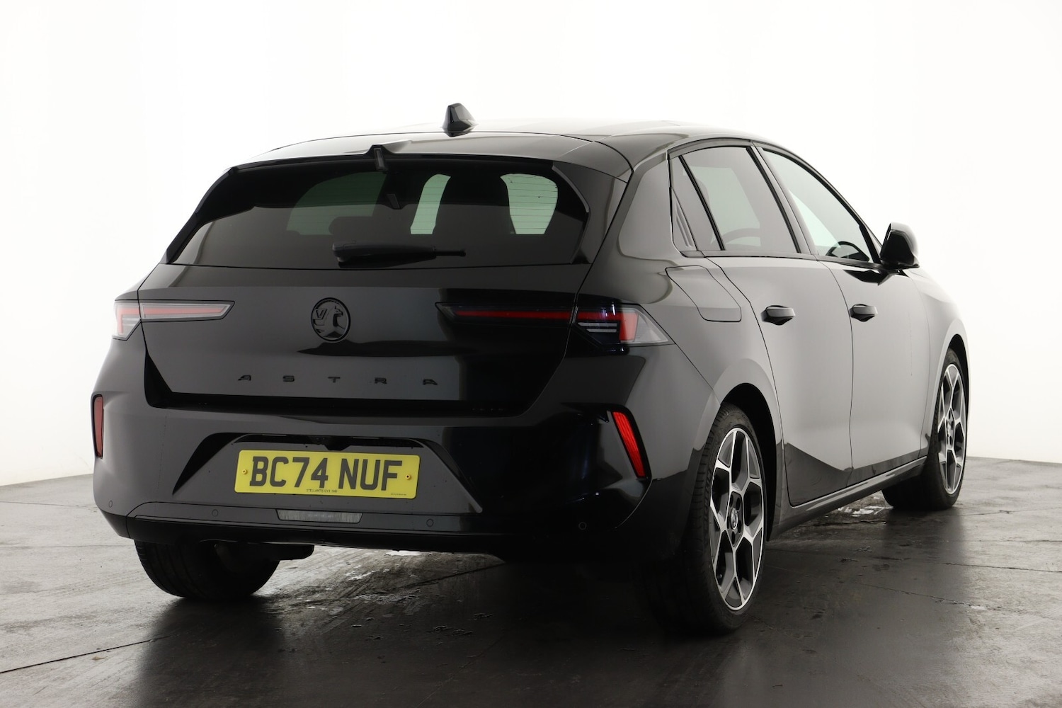 Used Vauxhall Astra 2025 for sale - 78117764: Photo 3