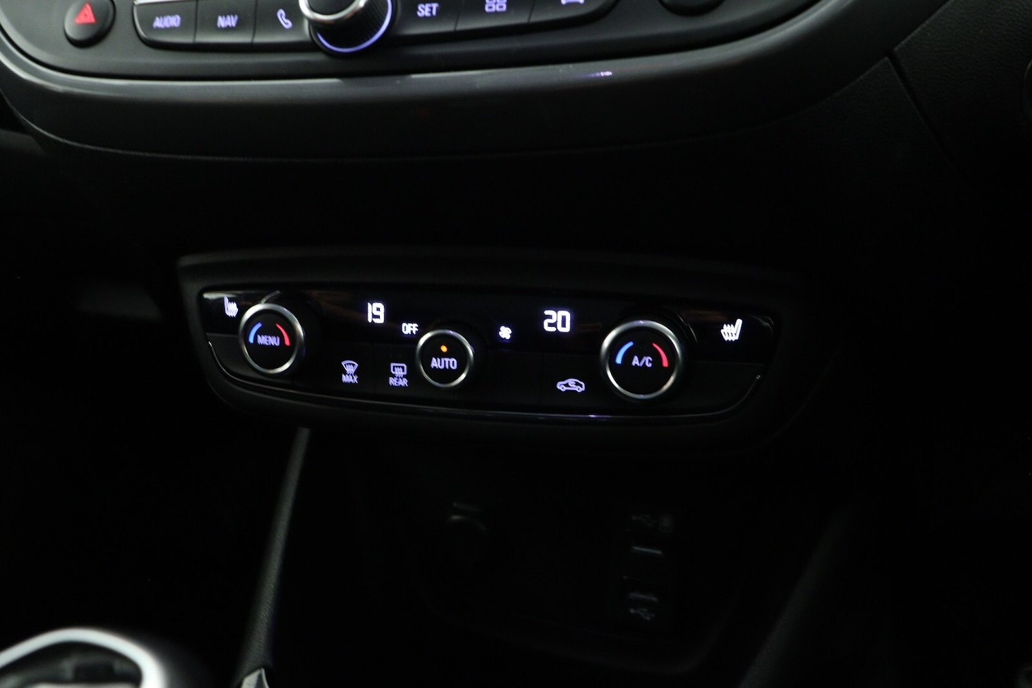 Used Vauxhall Crossland 2021 for sale - 76420290: Photo 17