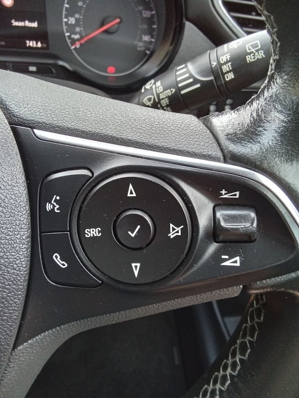 Used Vauxhall Crossland X 2018 for sale - 75487306: Photo 36