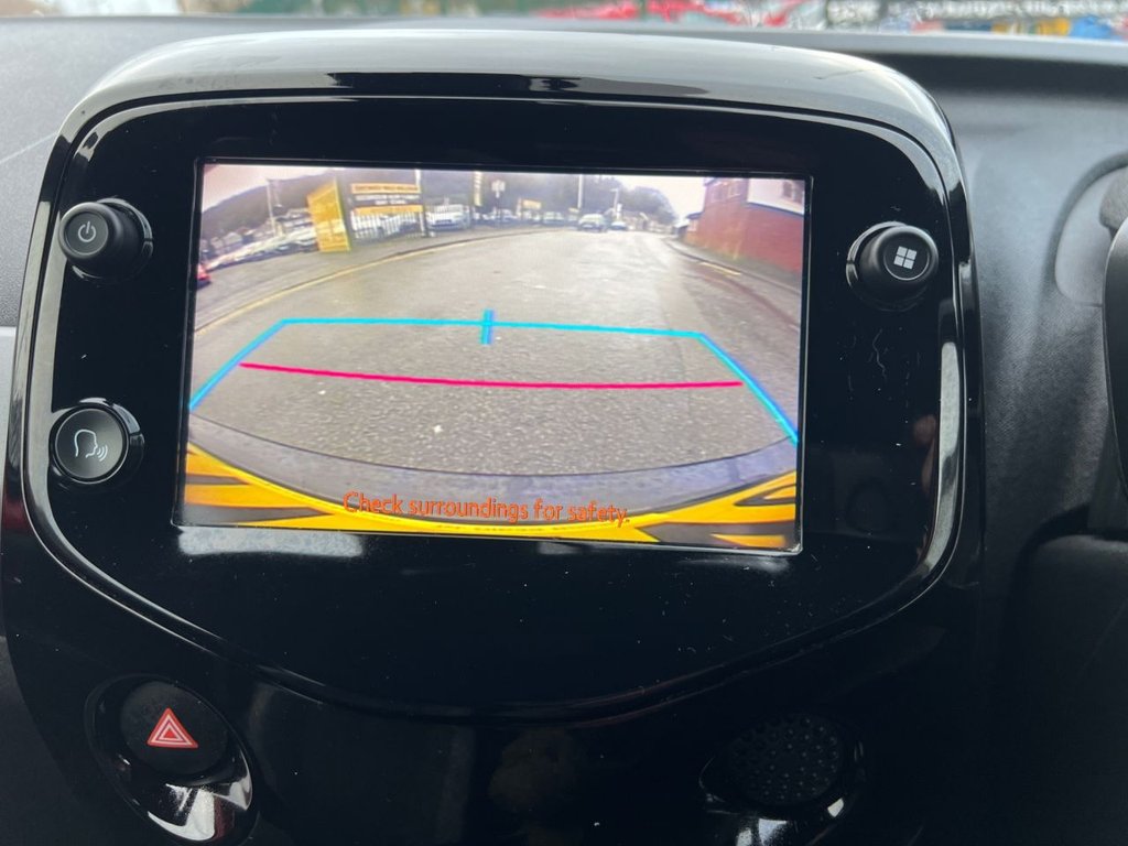 Used Toyota AYGO 2021 for sale - 77302729: Photo 13