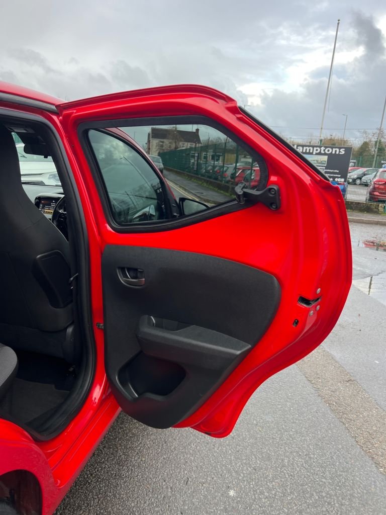 Used Toyota AYGO 2021 for sale - 77302729: Photo 17