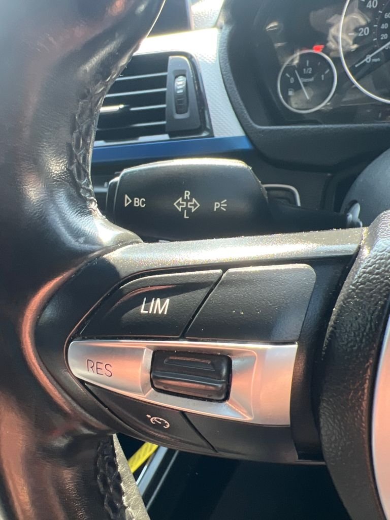 Vehicle 33