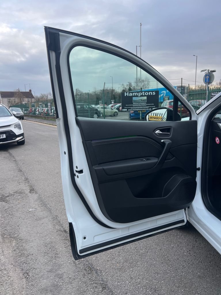 Used Renault Captur 2023 for sale - 77422441: Photo 20