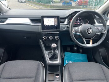 Used Renault Captur 2023 for sale - 77422441: Photo