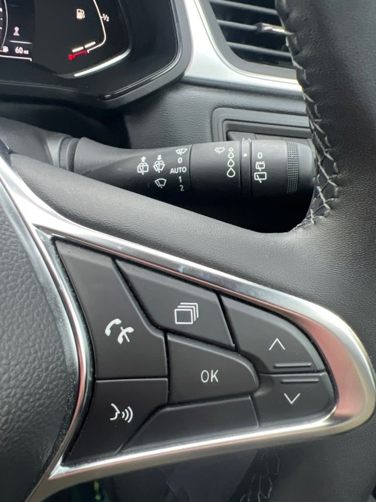 Used Renault Captur 2023 for sale - 77422441: Photo 43