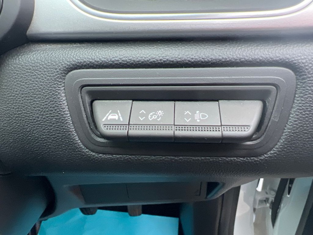 Used Renault Captur 2023 for sale - 77422441: Photo 44