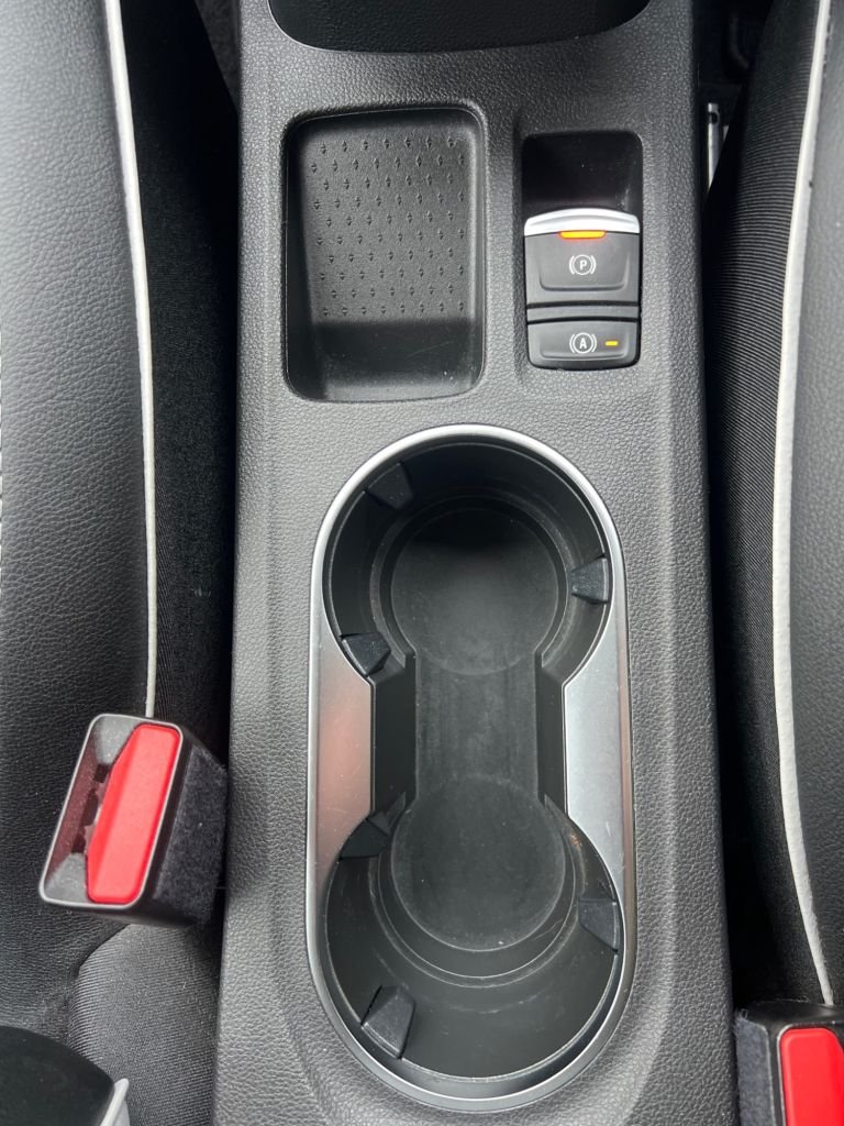 Used Renault Captur 2023 for sale - 77422441: Photo 46