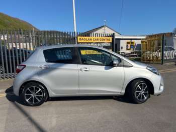 Used Toyota Yaris 2019 for sale - 74305928: Photo