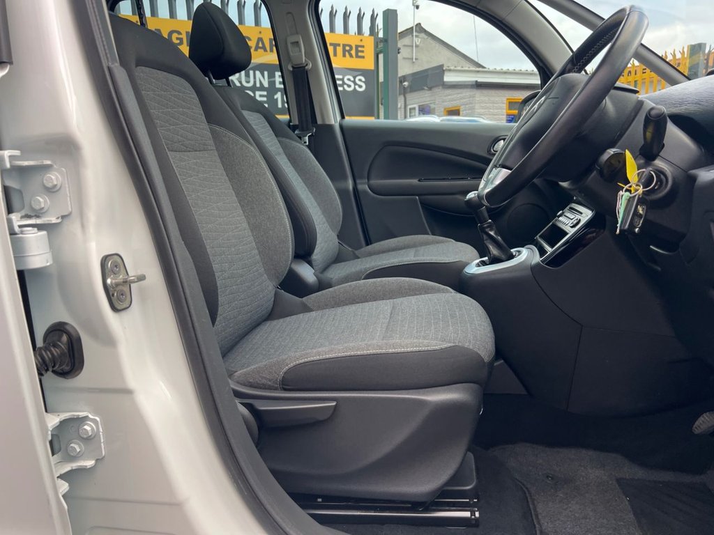 Used Citroen C3 Picasso 2017 for sale - 76910307: Photo 23