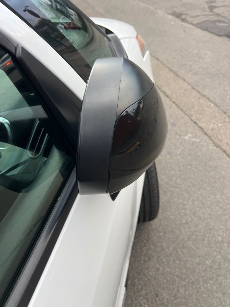 Used Citroen C3 Picasso 2017 for sale - 76910307: Photo 36