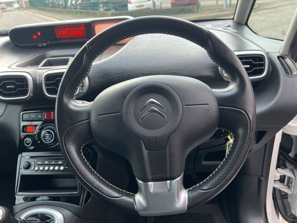Used Citroen C3 Picasso 2017 for sale - 76910307: Photo 40