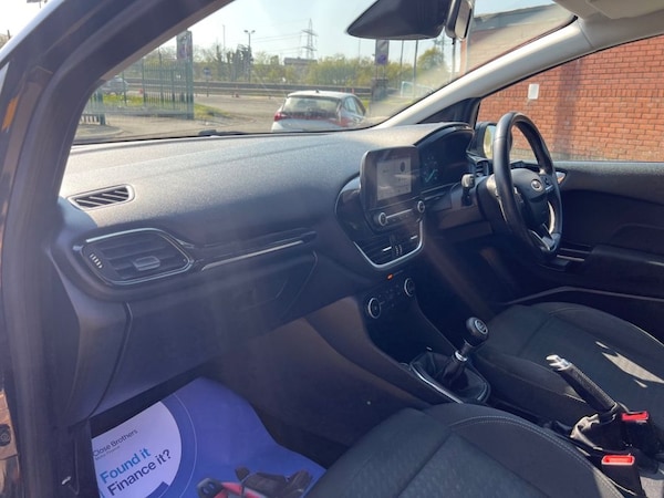 Used Ford Fiesta 2018 for sale - 74345574: Photo 16