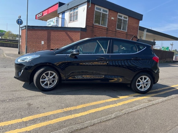 Used Ford Fiesta 2018 for sale - 74345574: Photo 6