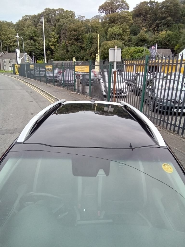 Used Kia Stonic 2018 for sale - 76710928: Photo 11