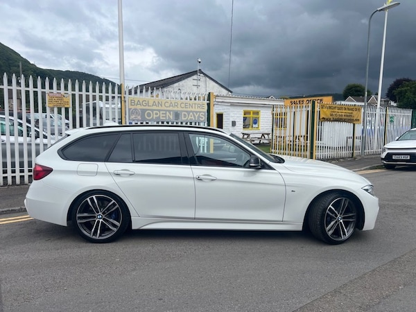 Used BMW 3 Series 2019 for sale - 71572010: Photo 2