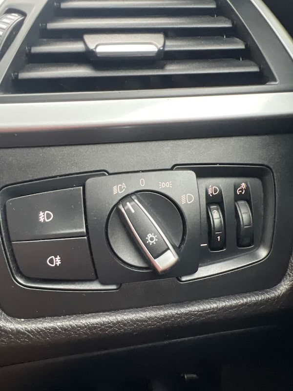 Used BMW 3 Series 2019 for sale - 71572010: Photo 44