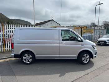Used Volkswagen Transporter 2015 for sale - 70502568: Photo