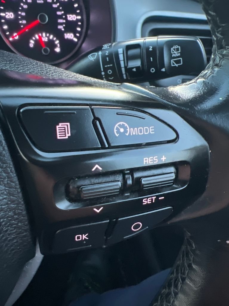 Used Kia Stonic 2018 for sale - 76910026: Photo 37