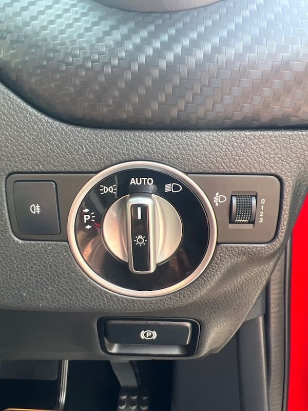 Used Mercedes-Benz A-Class 2016 for sale - 74746520: Photo 32