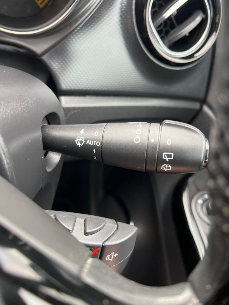 Used Renault Captur 2013 for sale - 76235688: Photo 38