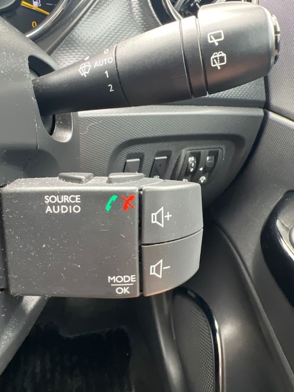 Used Renault Captur 2013 for sale - 76235688: Photo 39