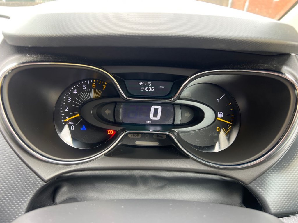 Used Renault Captur 2013 for sale - 76235688: Photo 41