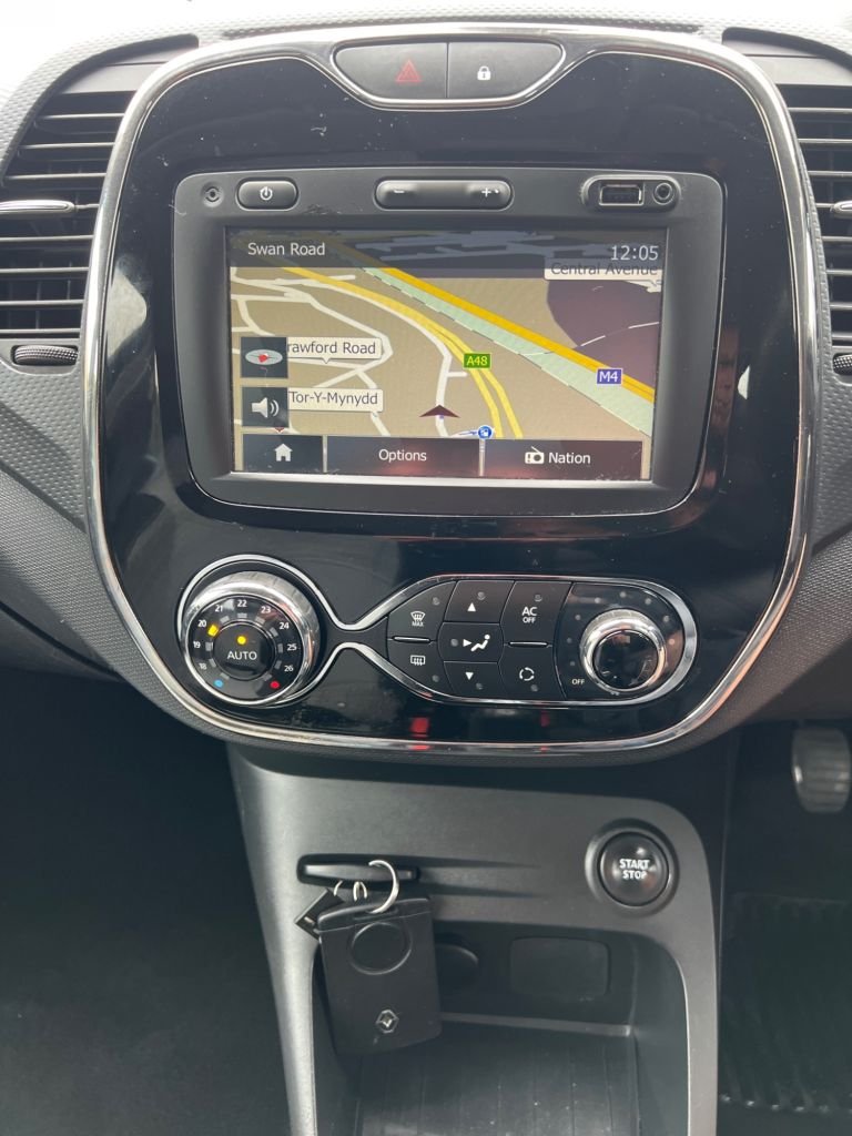 Used Renault Captur 2013 for sale - 76235688: Photo 42