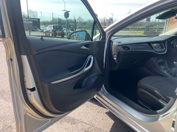 Used Vauxhall Astra 2022 for sale - 74117746: Photo 18