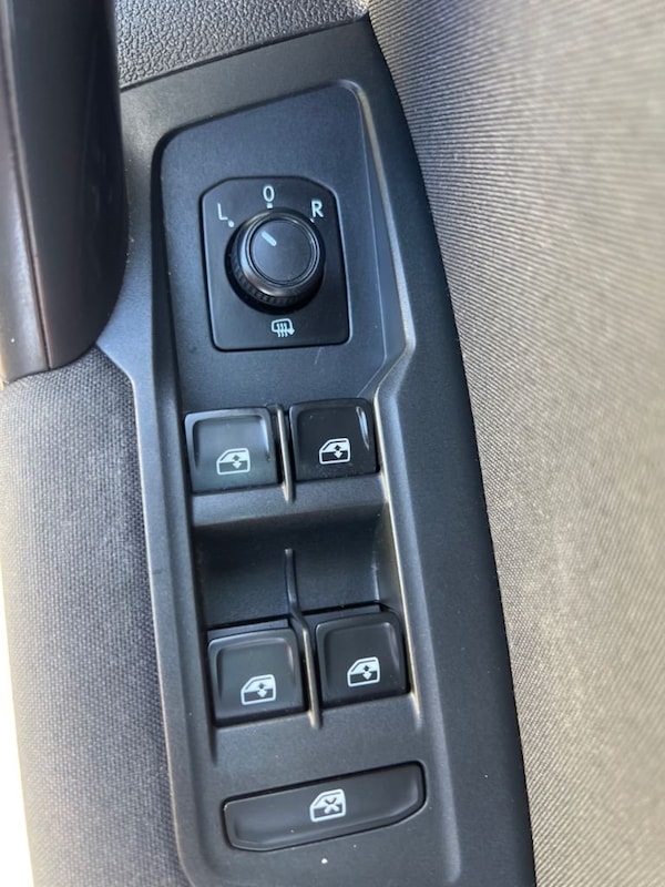Used Volkswagen Tiguan 2017 for sale - 73913045: Photo 47