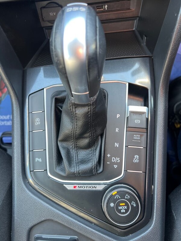 Used Volkswagen Tiguan 2017 for sale - 73913045: Photo 4