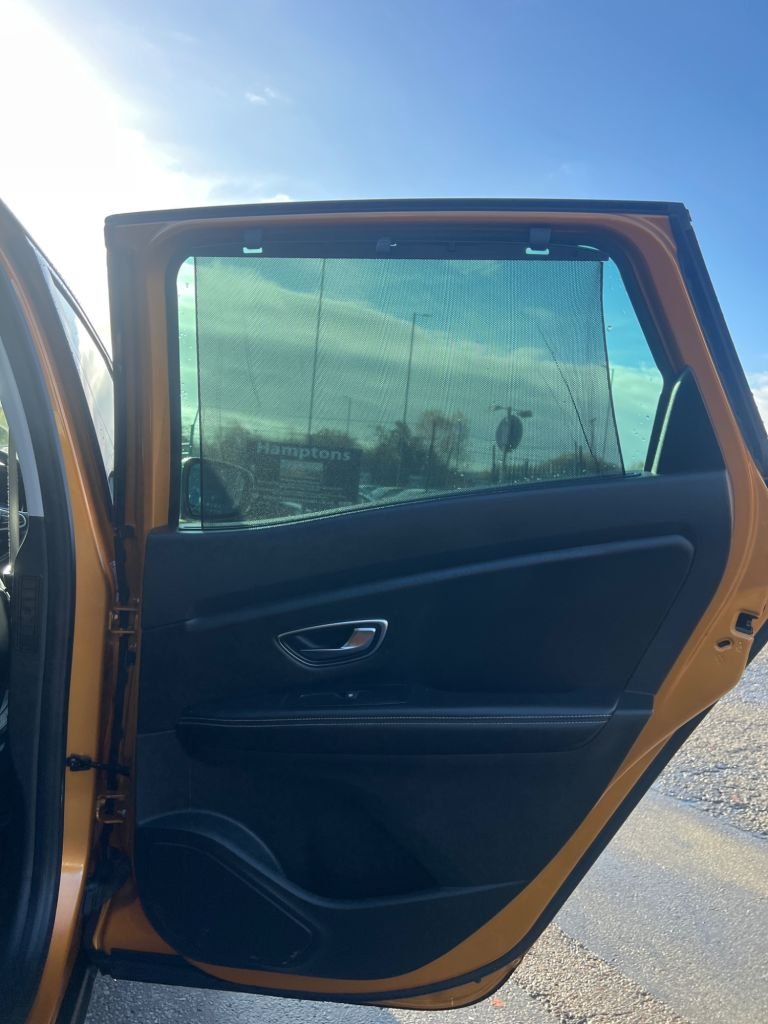 Used Renault Scenic 2017 for sale - 76590730: Photo 23