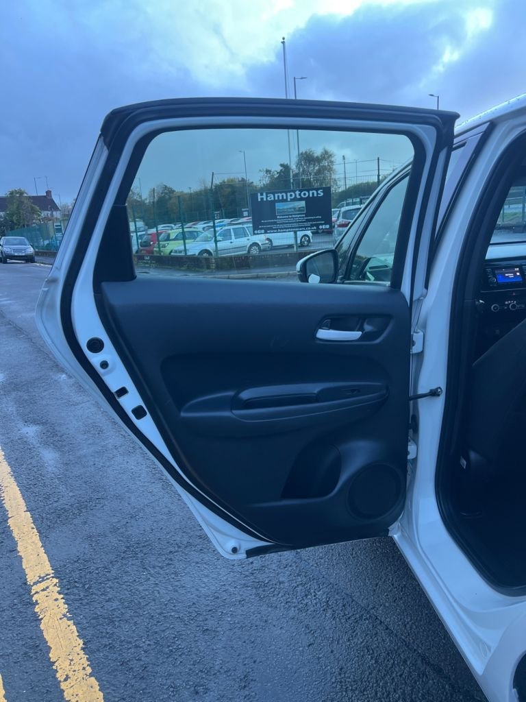 Used Honda Jazz 2021 for sale - 76417708: Photo 16