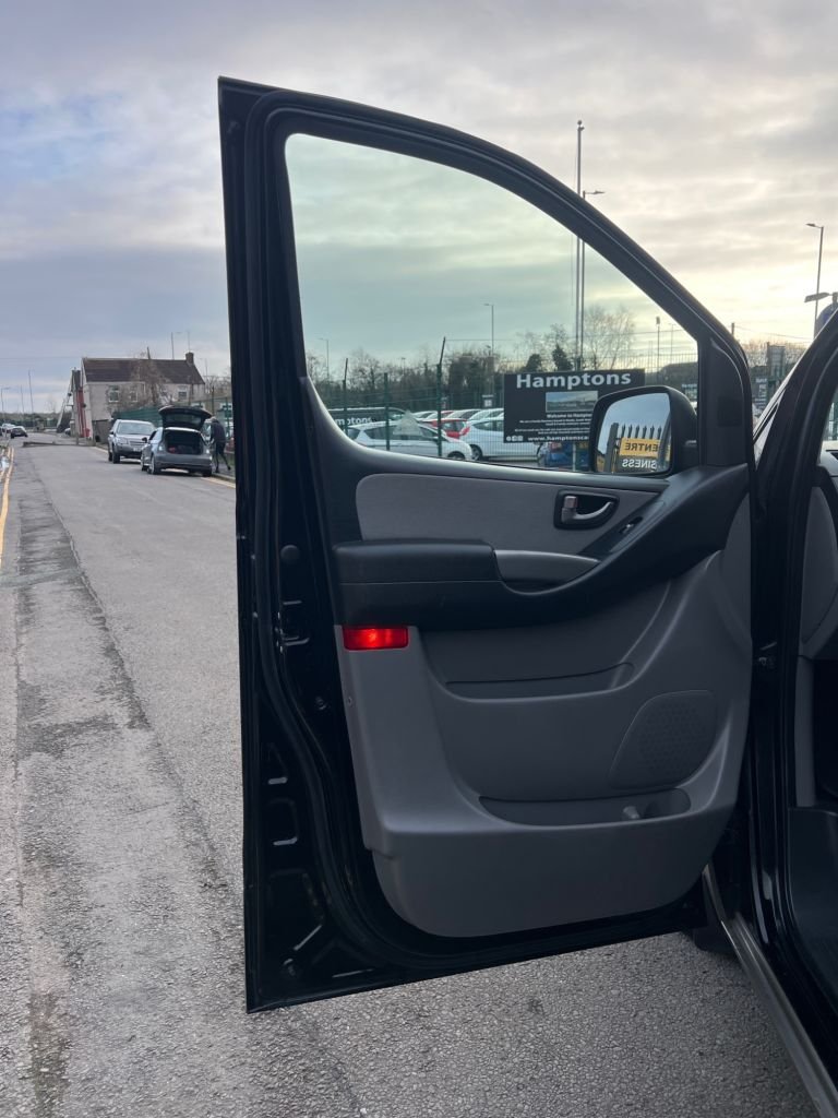 Used Hyundai i800 2018 for sale - 77631877: Photo 16