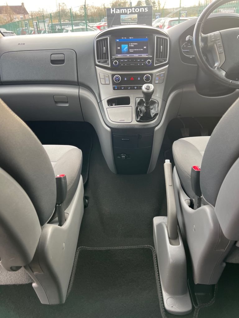 Used Hyundai i800 2018 for sale - 77631877: Photo 32