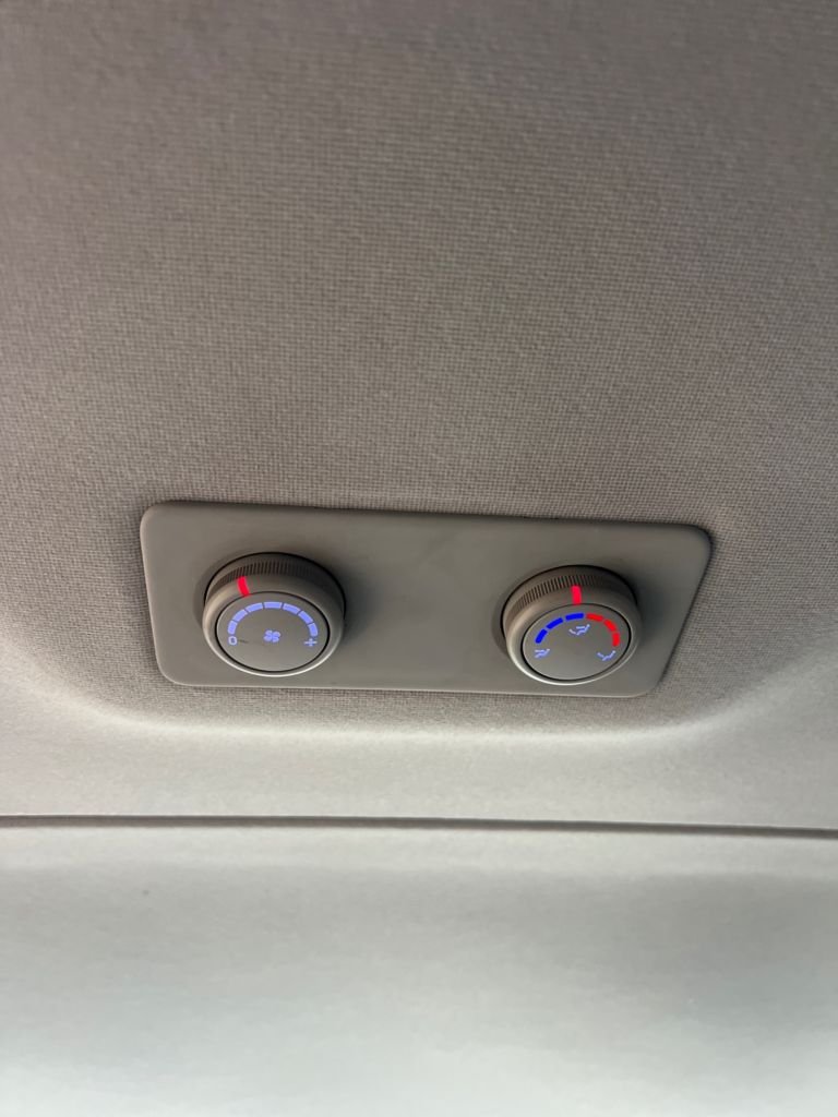 Used Hyundai i800 2018 for sale - 77631877: Photo 42