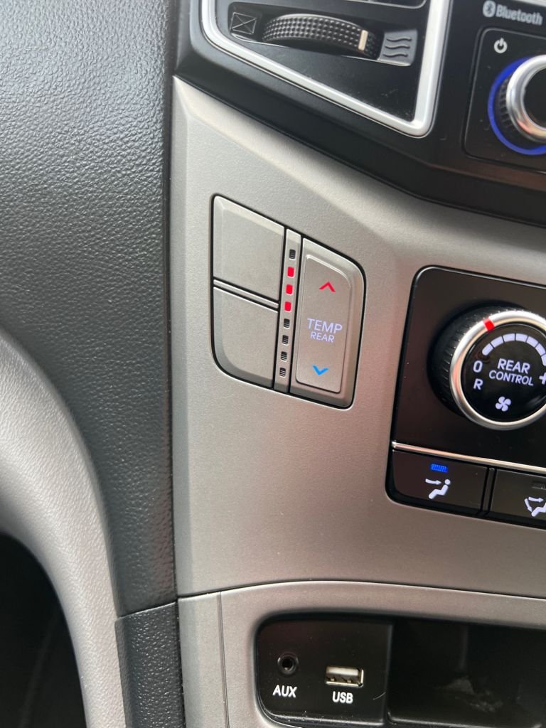 Used Hyundai i800 2018 for sale - 77631877: Photo 43