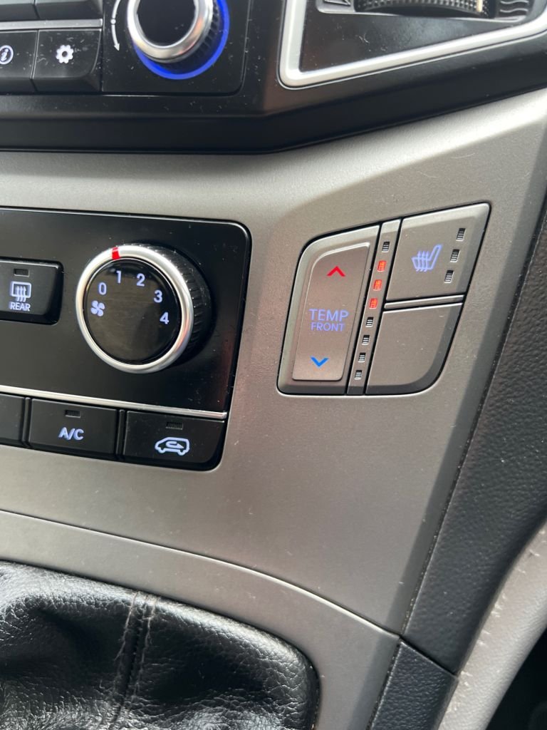 Used Hyundai i800 2018 for sale - 77631877: Photo 46