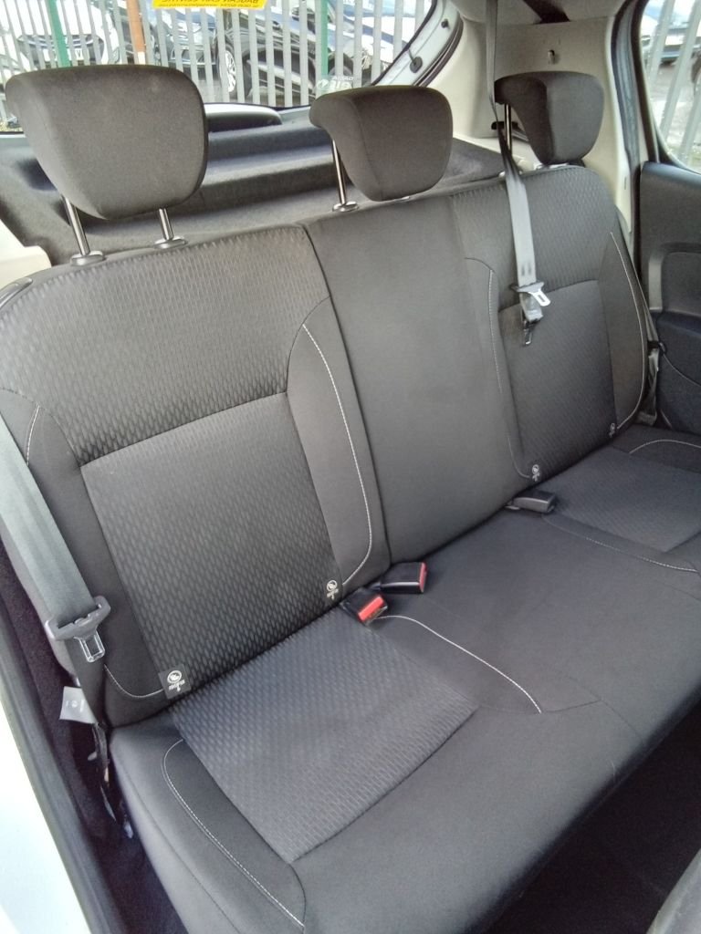 Vehicle 28
