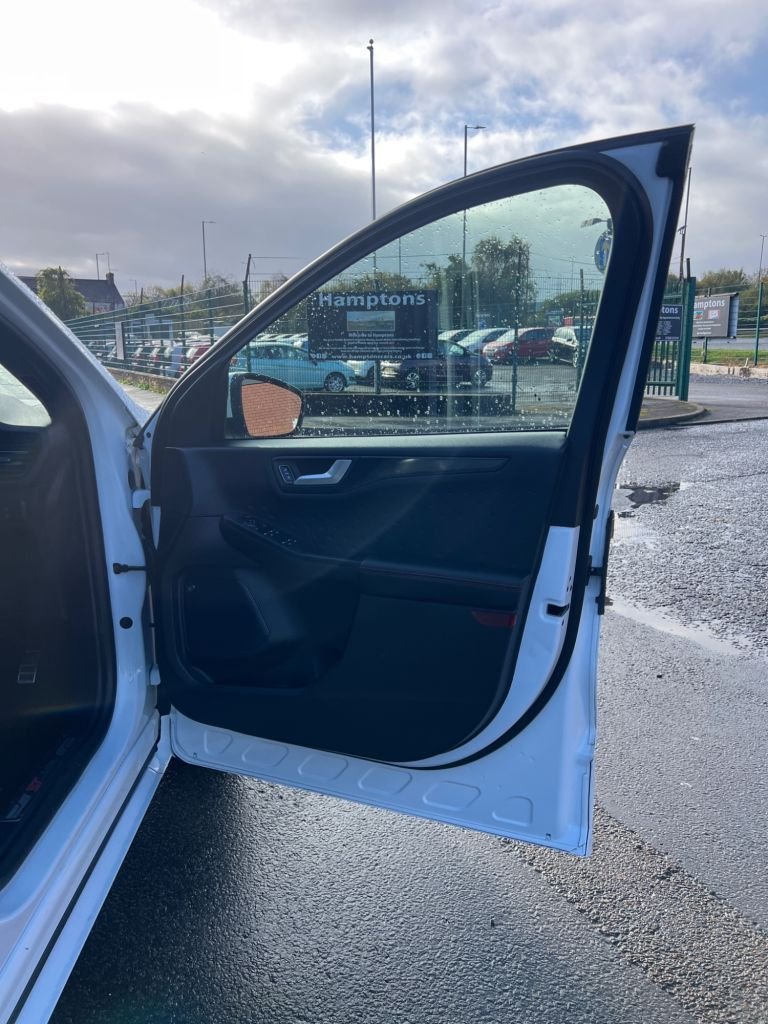 Used Ford Kuga 2020 for sale - 77520599: Photo 24