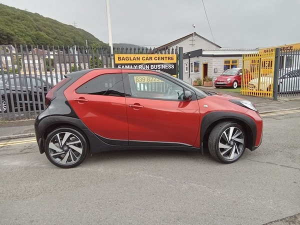Used Toyota Aygo X 2022 for sale - 75046945: Photo 2