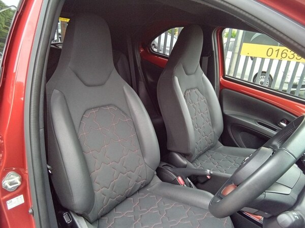 Used Toyota Aygo X 2022 for sale - 75046945: Photo 30