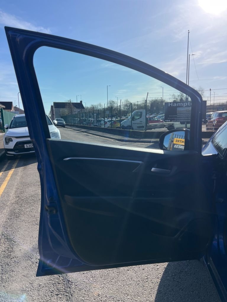 Used Honda Jazz 2016 for sale - 77642627: Photo 22