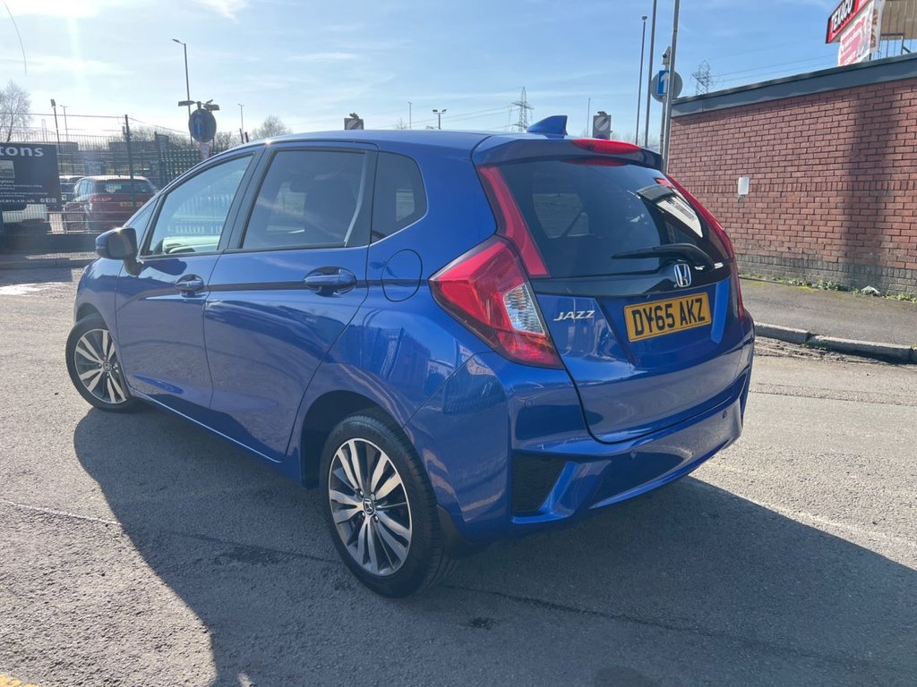 Used Honda Jazz 2016 for sale - 77642627: Photo 9