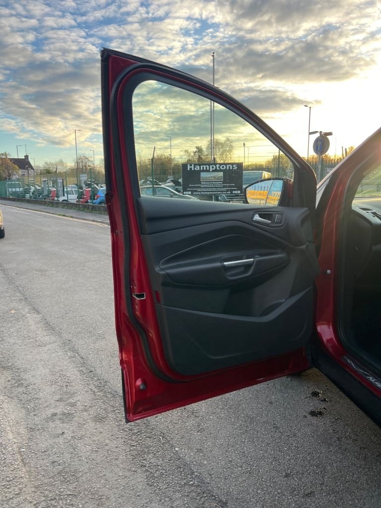 Used Ford Kuga 2019 for sale - 76582661: Photo 23