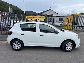 Used Dacia Sandero 2018 for sale - 79654795: Photo
