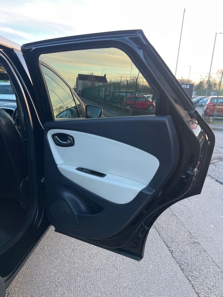 Used Renault Captur 2019 for sale - 77452118: Photo 23