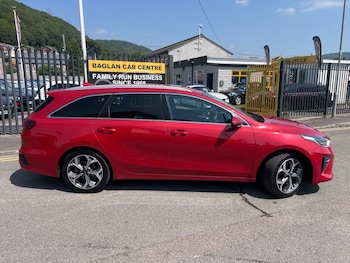 Used Kia Ceed 2020 for sale - 78985891: Photo